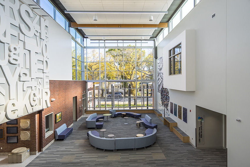 École Connaught Community School Heritage Hall Learning Commons, an interior design project of Number TEN.